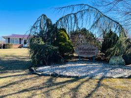 featured image of 6490 Annie Akers Rd