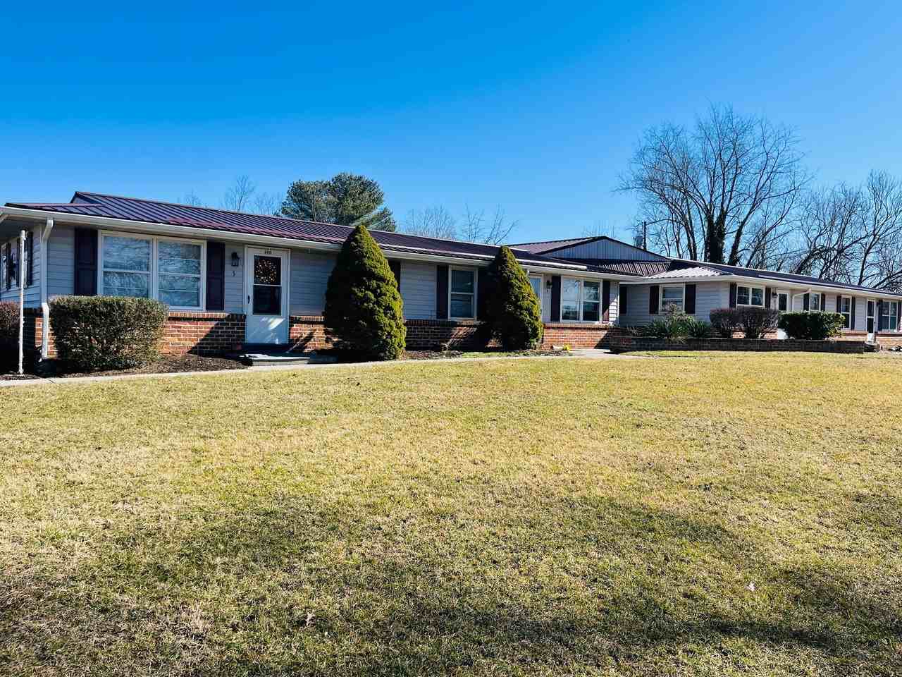 1 and 2 Bedroom, 1 Bath Apartments - Photo 5 of 5