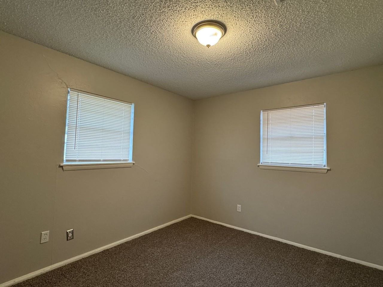3310 Sw Salinas Dr - Photo 5 of 8