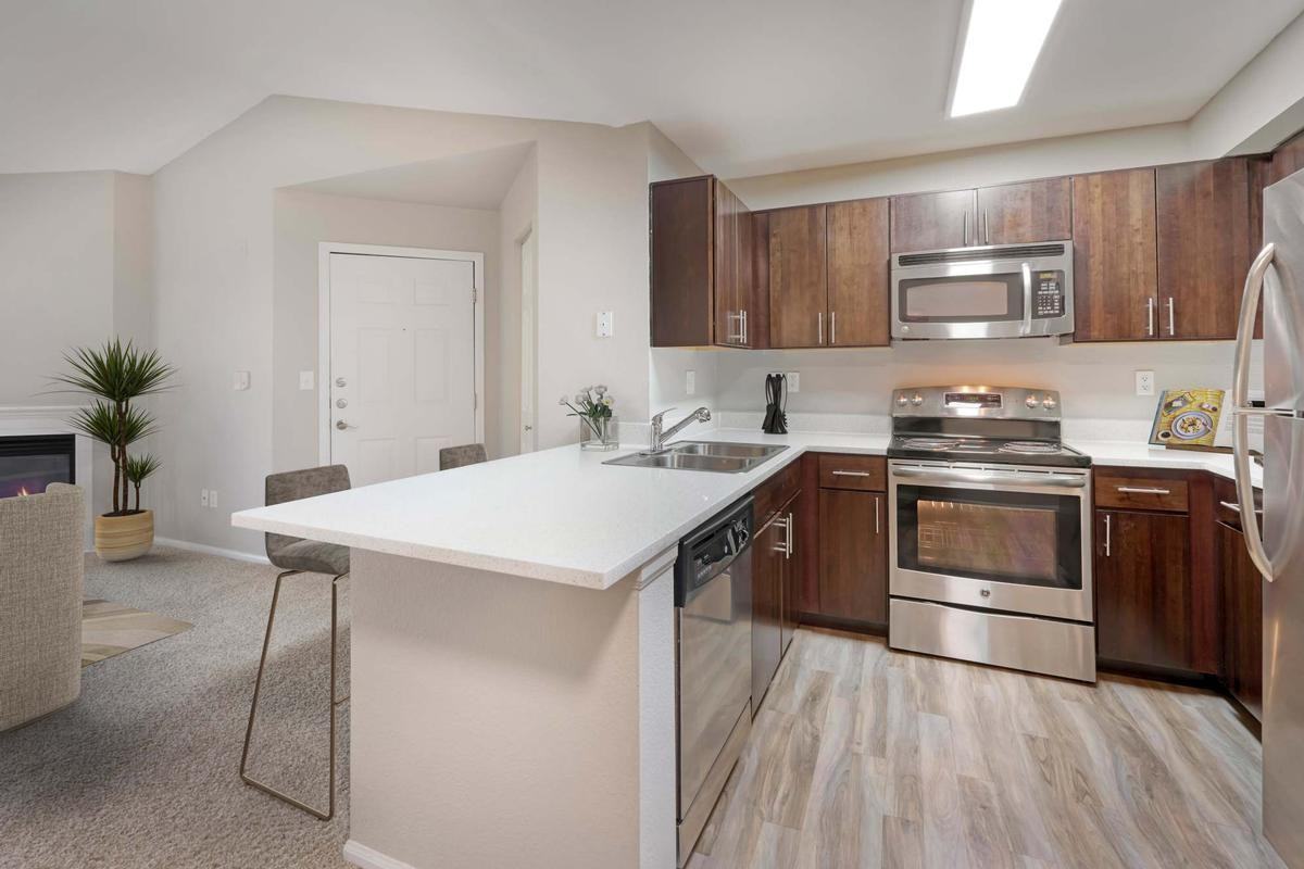 10117 W Dartmouth Pl - Photo 2 of 18