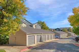 10117 W Dartmouth Pl - Photo 1 of 1
