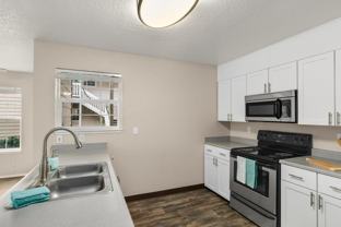 5000 Ne 72nd Ave - Photo 1 of 1