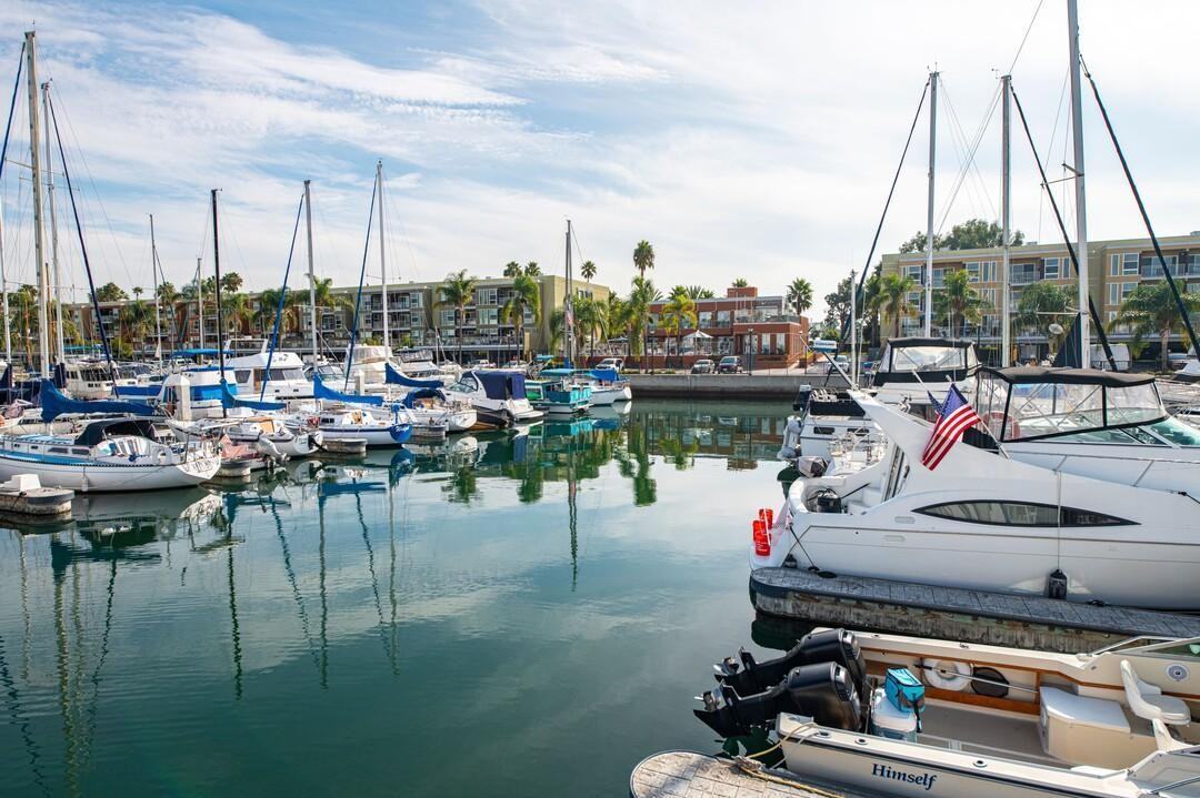 14015 Tahiti Way - Photo 7 of 24