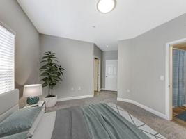 featured image of 3250 Laurelhurst Dr