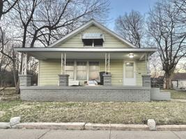 featured image of 1011 Jones St
