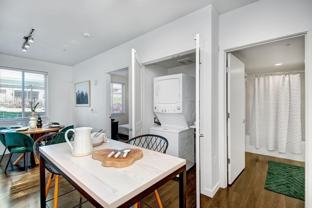 4520 Bay Vista Blvd - Photo 1 of 1
