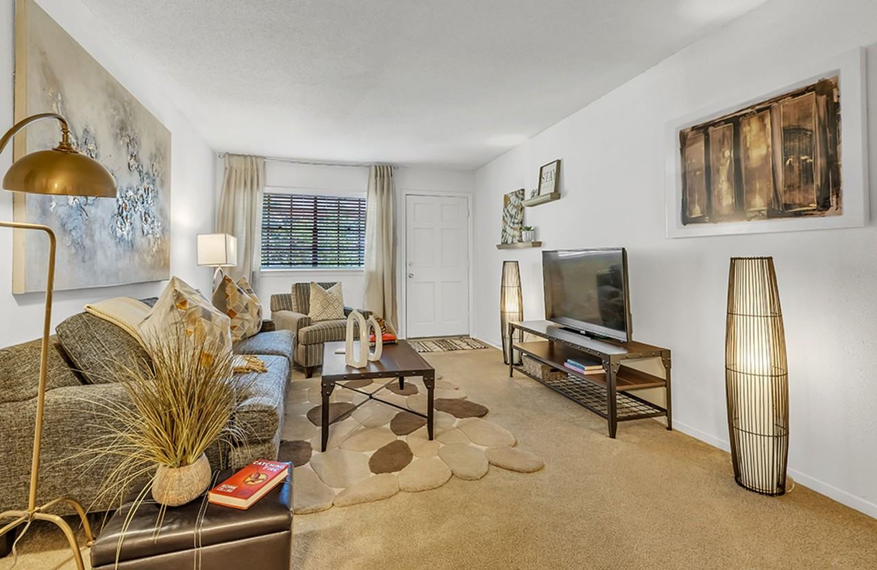 Crossings - Photo 2 of 19