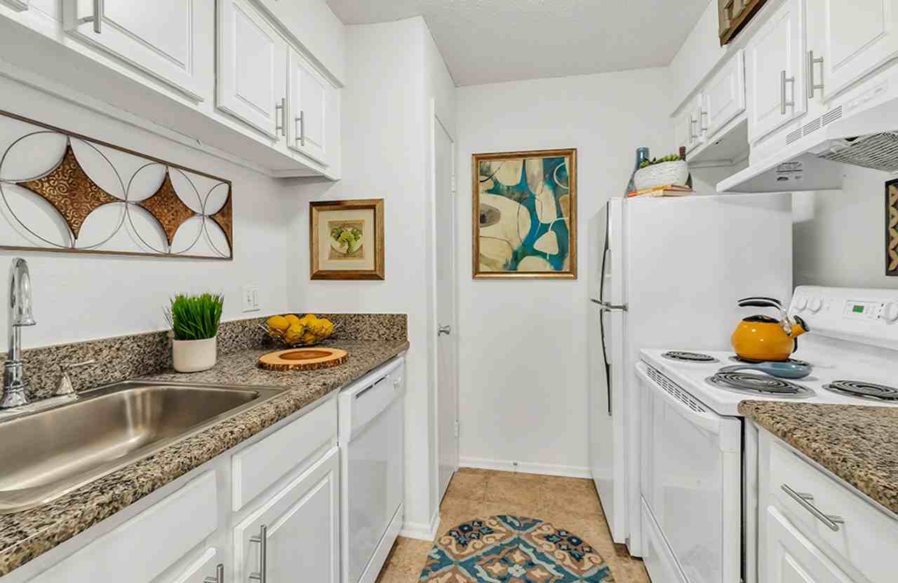 Crossings - Photo 6 of 19