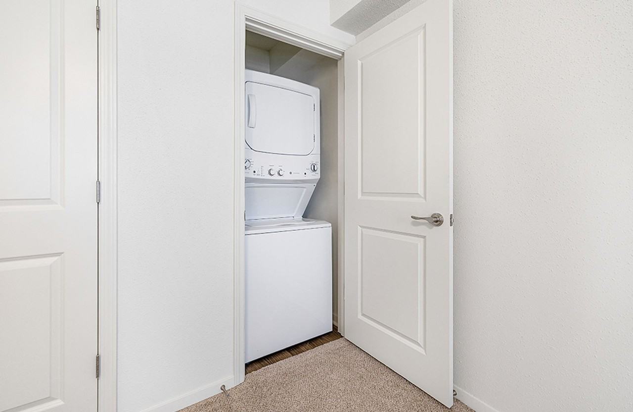 Shadows North and South - Photo 5 of 16