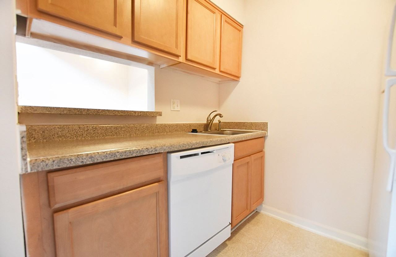 Willowood - Photo 6 of 15