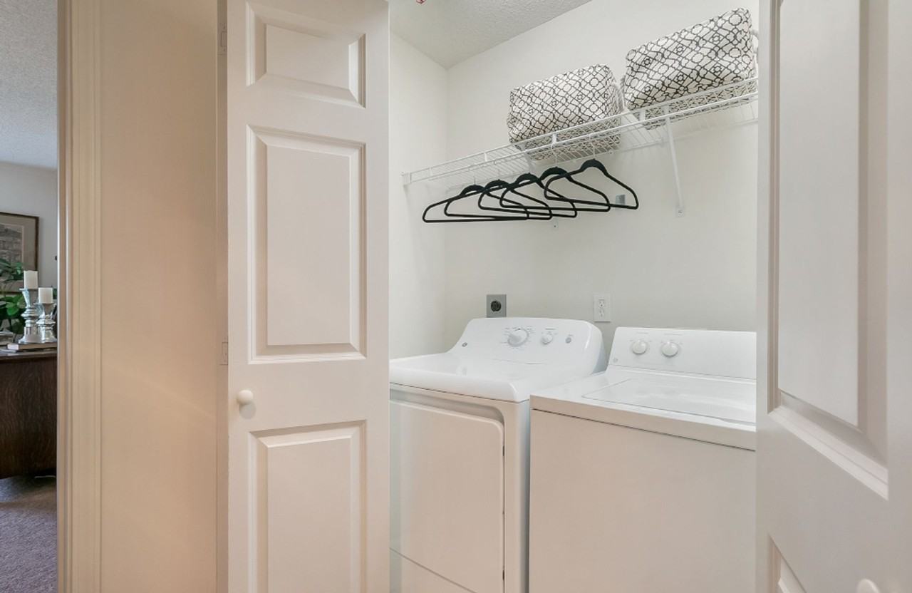 Lakes of Chateau Estates North - Photo 7 of 37