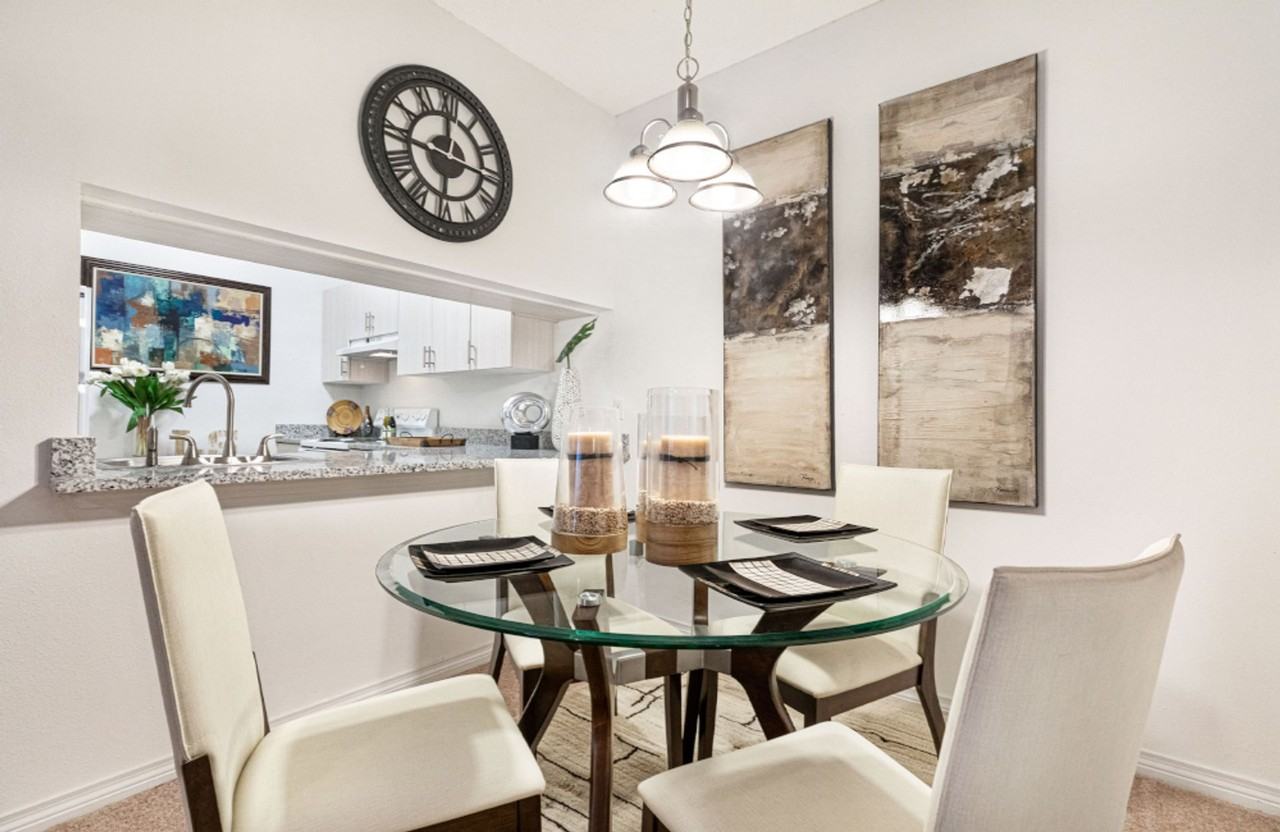 Lakes of Chateau Estates South - Photo 4 of 32