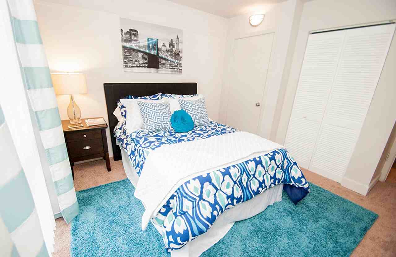 Lake Towers - Photo 7 of 34