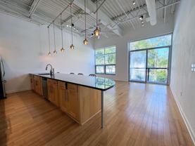 2514 Abercorn St #211 - Photo 1 of 1