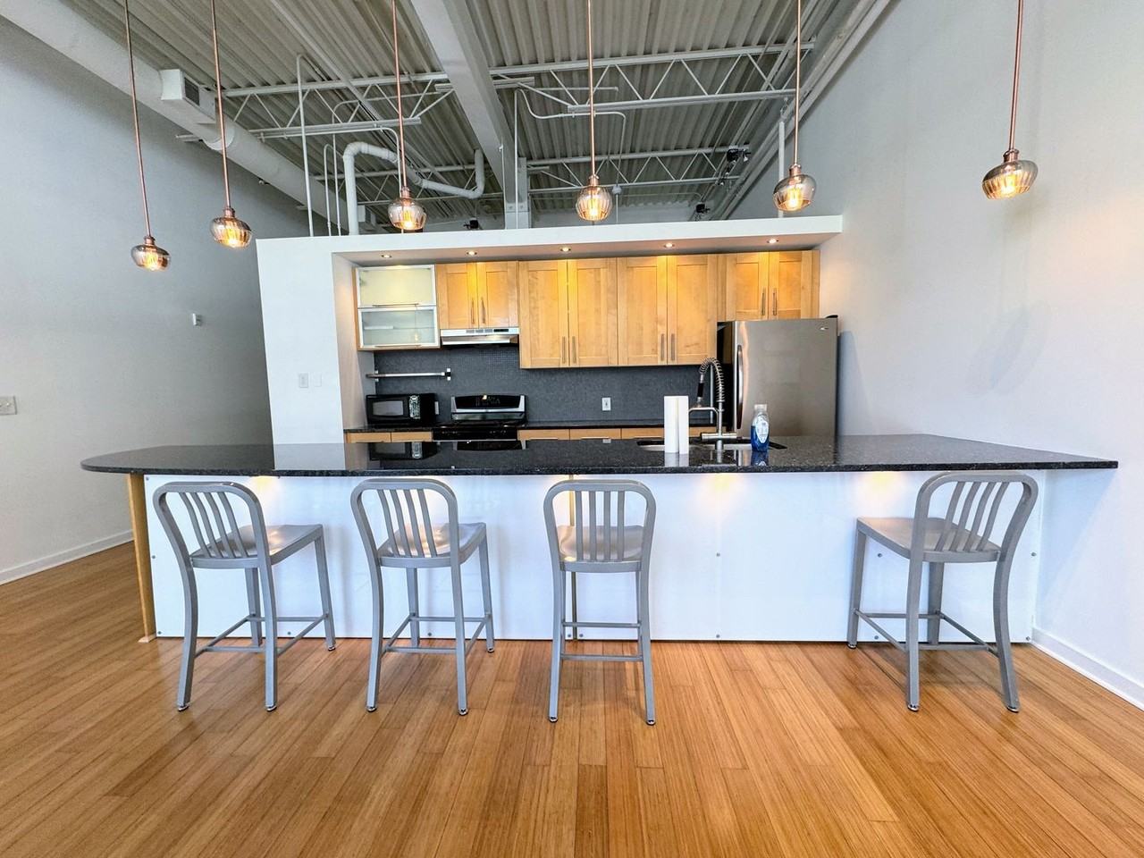 2514 Abercorn St #211 - Photo 4 of 20