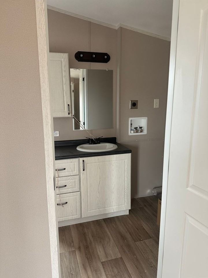 Koenig Winter Resort - Photo 4 of 5