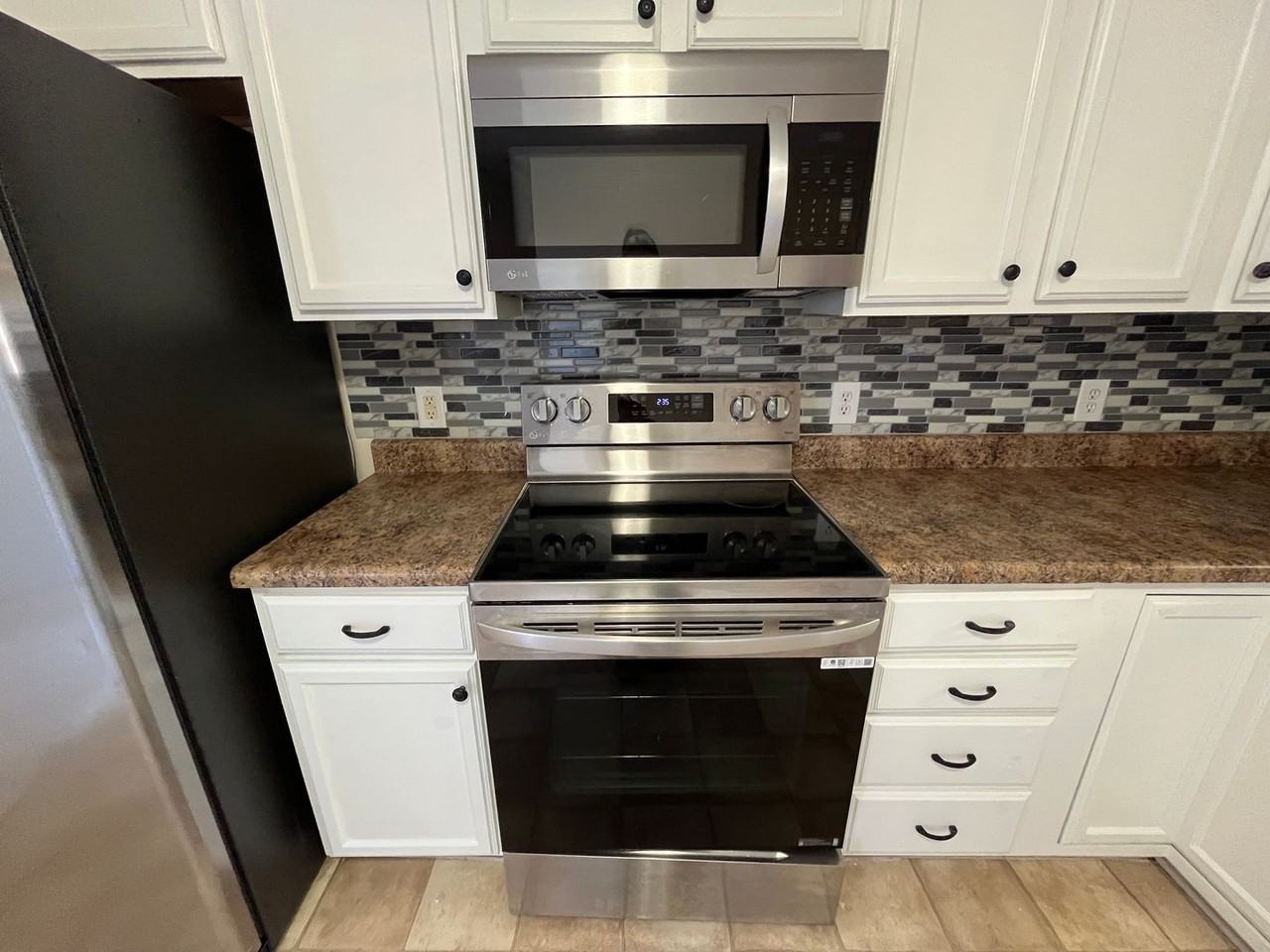 1810 Broadway St #112 - Photo 6 of 16