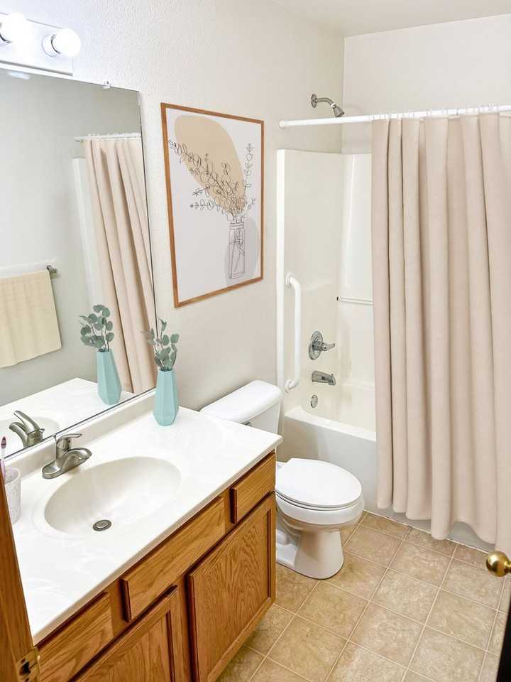 3219 Roy Key Ave - Photo 5 of 22