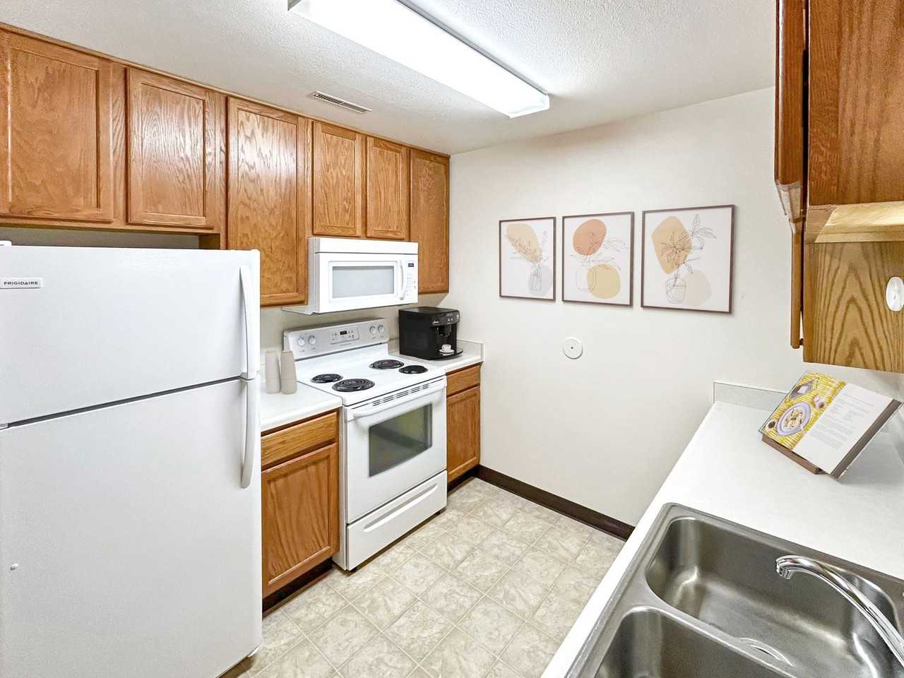 3219 Roy Key Ave - Photo 7 of 22