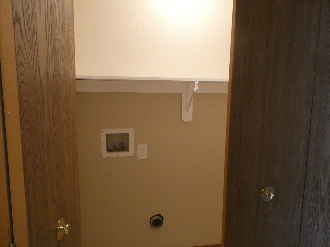 514 Sw 6th St - Photo 3 of 14