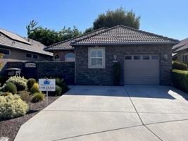 featured image of 336 S Holland Ct