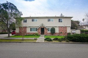 featured image of 1303 Snow St