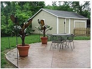 836 S Hill Ave - Photo 2 of 18