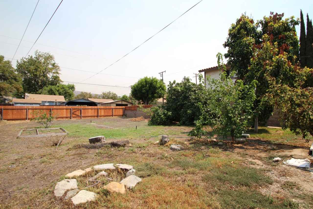 209 W 2nd St #209 - Photo 4 of 14