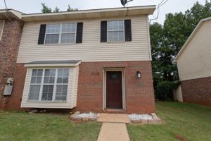 featured image of 1128 Chinook St