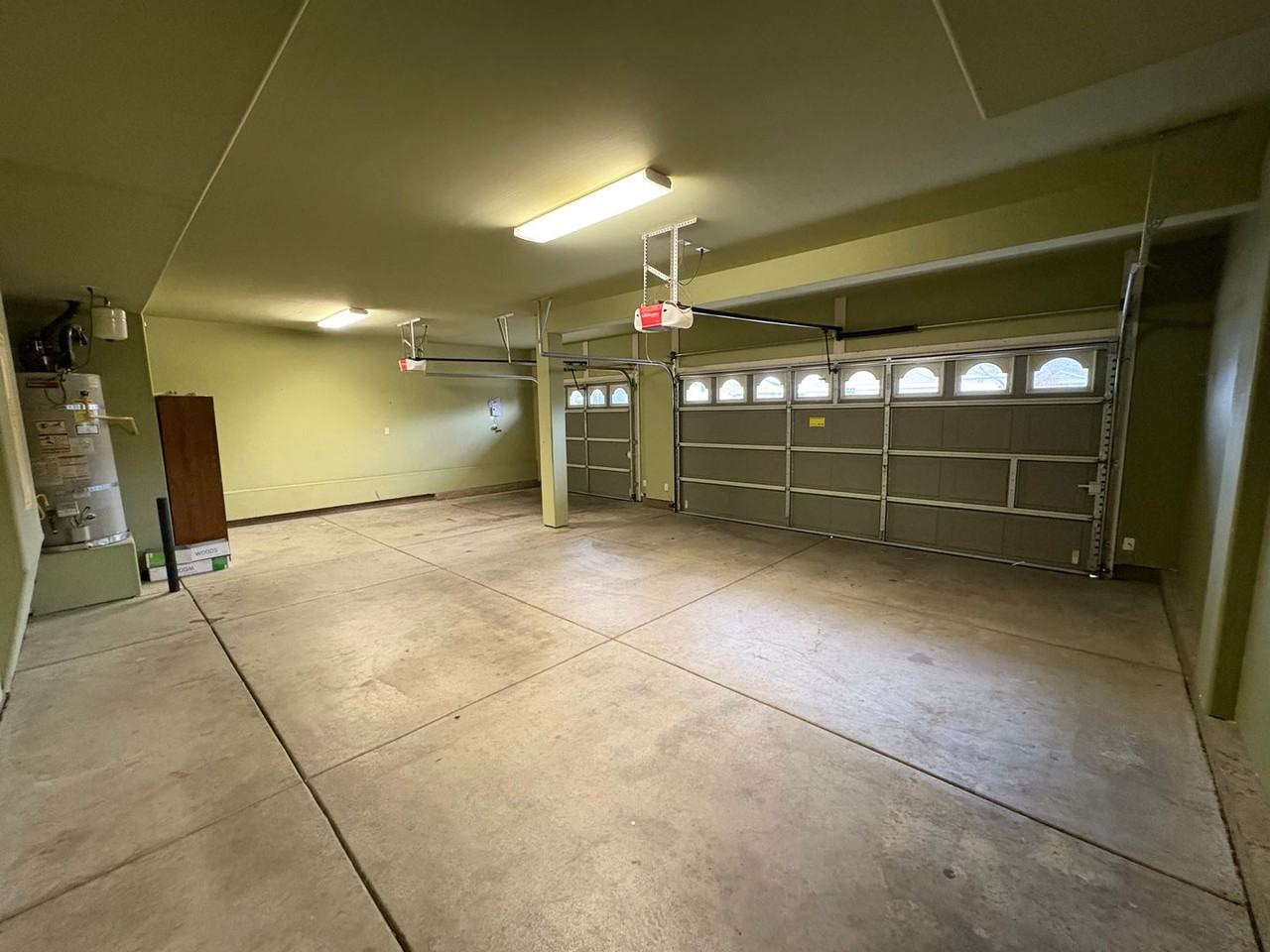 3116 W Buena Vista Ave - Photo 2 of 47