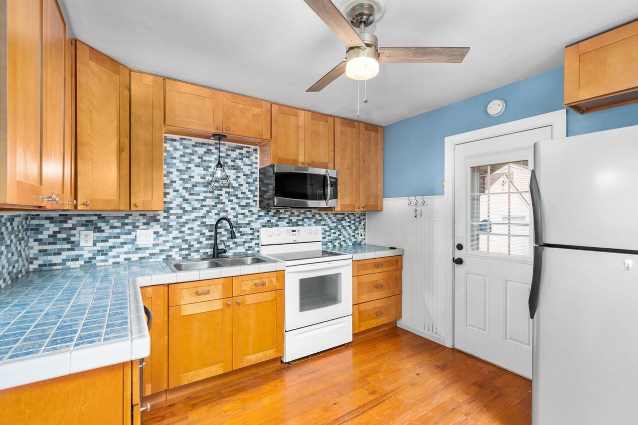 3000 Woodrow St - Photo 3 of 22