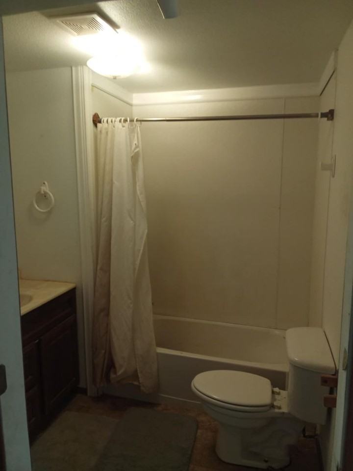 3861 Rouggly Rd - Photo 3 of 4