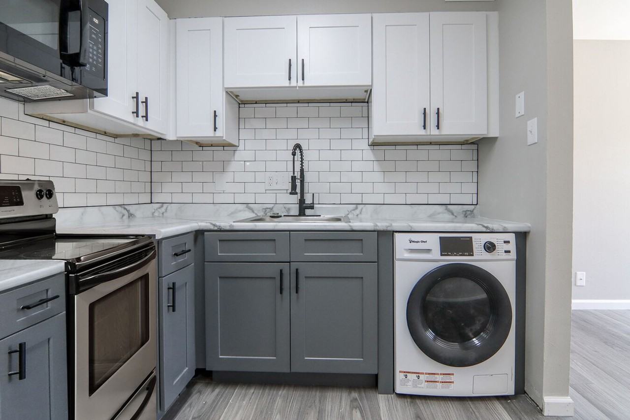 The Tide Apartments - Photo 2 of 32