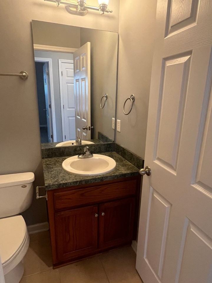 118 Creekwood Cir - Photo 6 of 12