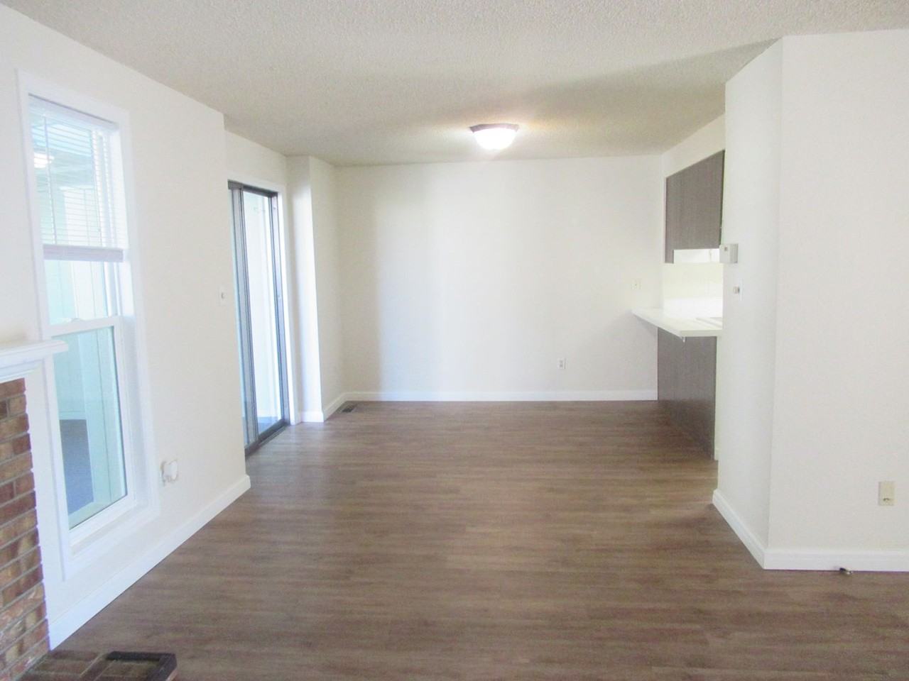 3046 S Macon Cir - Photo 3 of 17