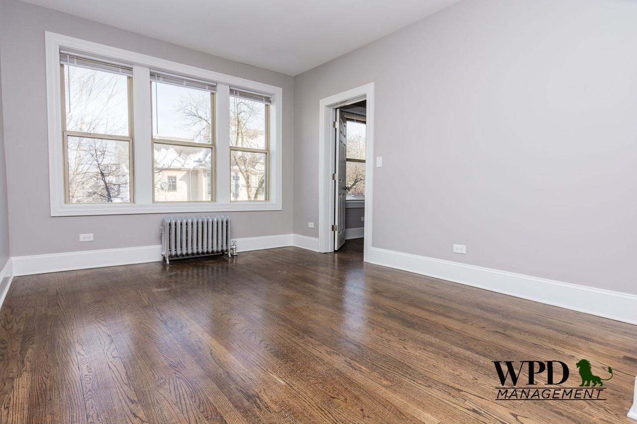 7800 S. Sangamon St - Photo 2 of 8