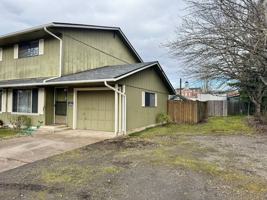 featured image of 1127-1129 Applegate Street