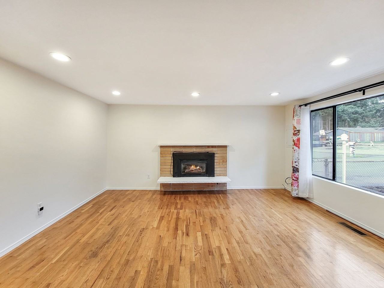 6519 Se 5th Pl - Photo 6 of 18