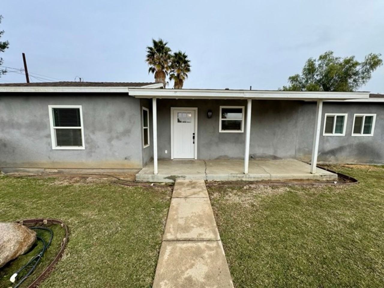 27300 Peach St - Photo 5 of 32