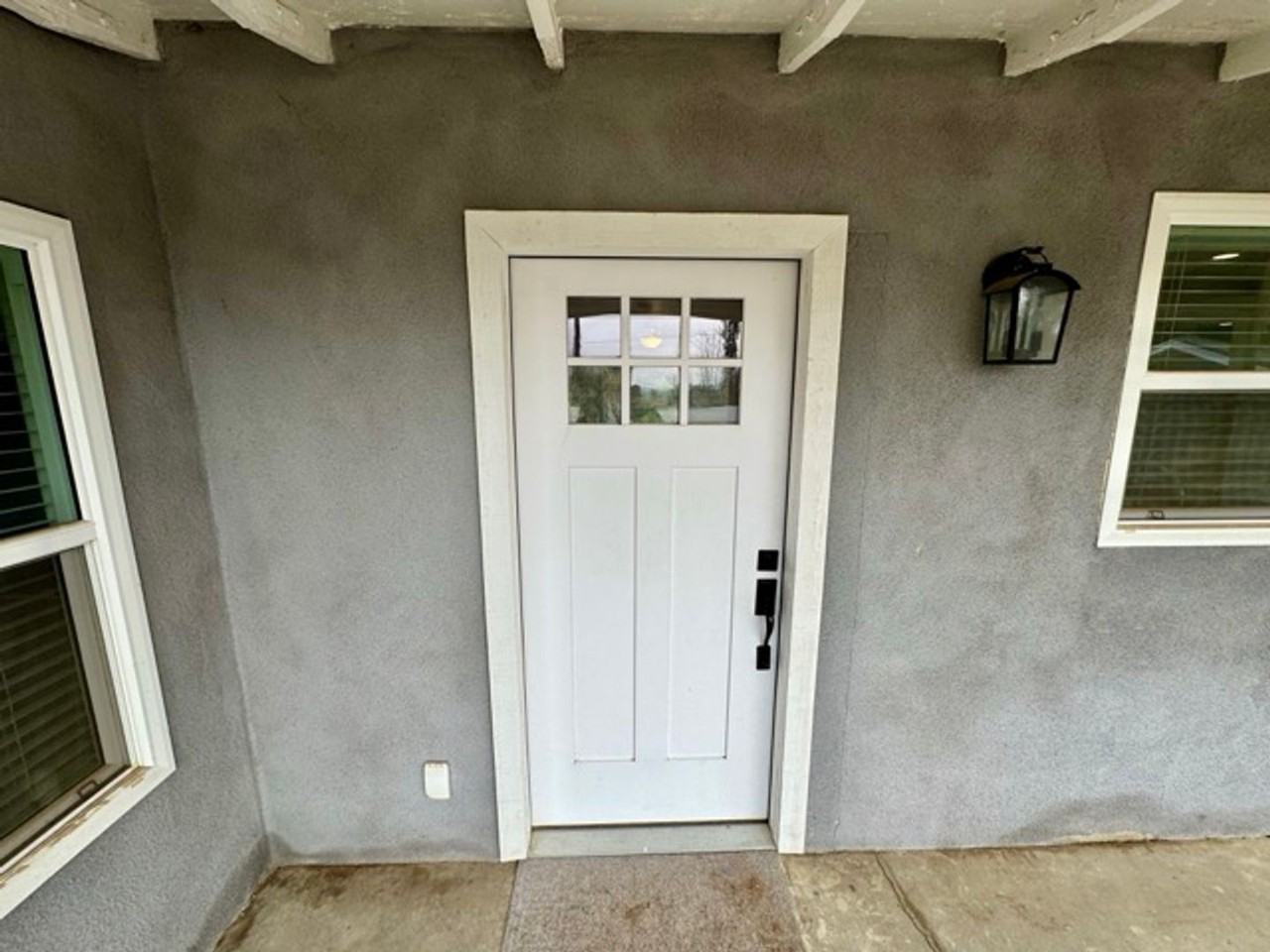 27300 Peach St - Photo 6 of 32