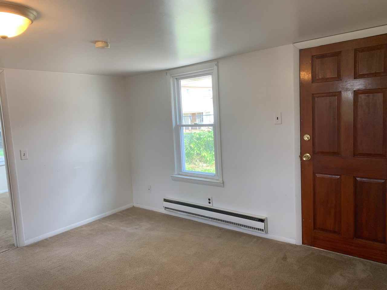 12 12 N Main St #C - Photo 6 of 11