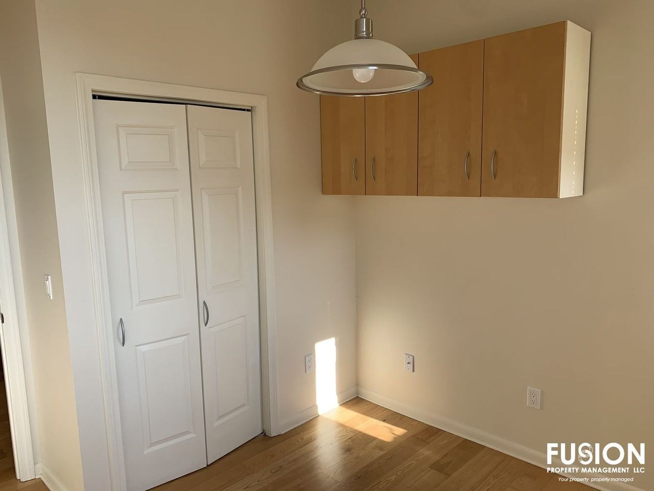 230 College St #2 - Photo 6 of 16