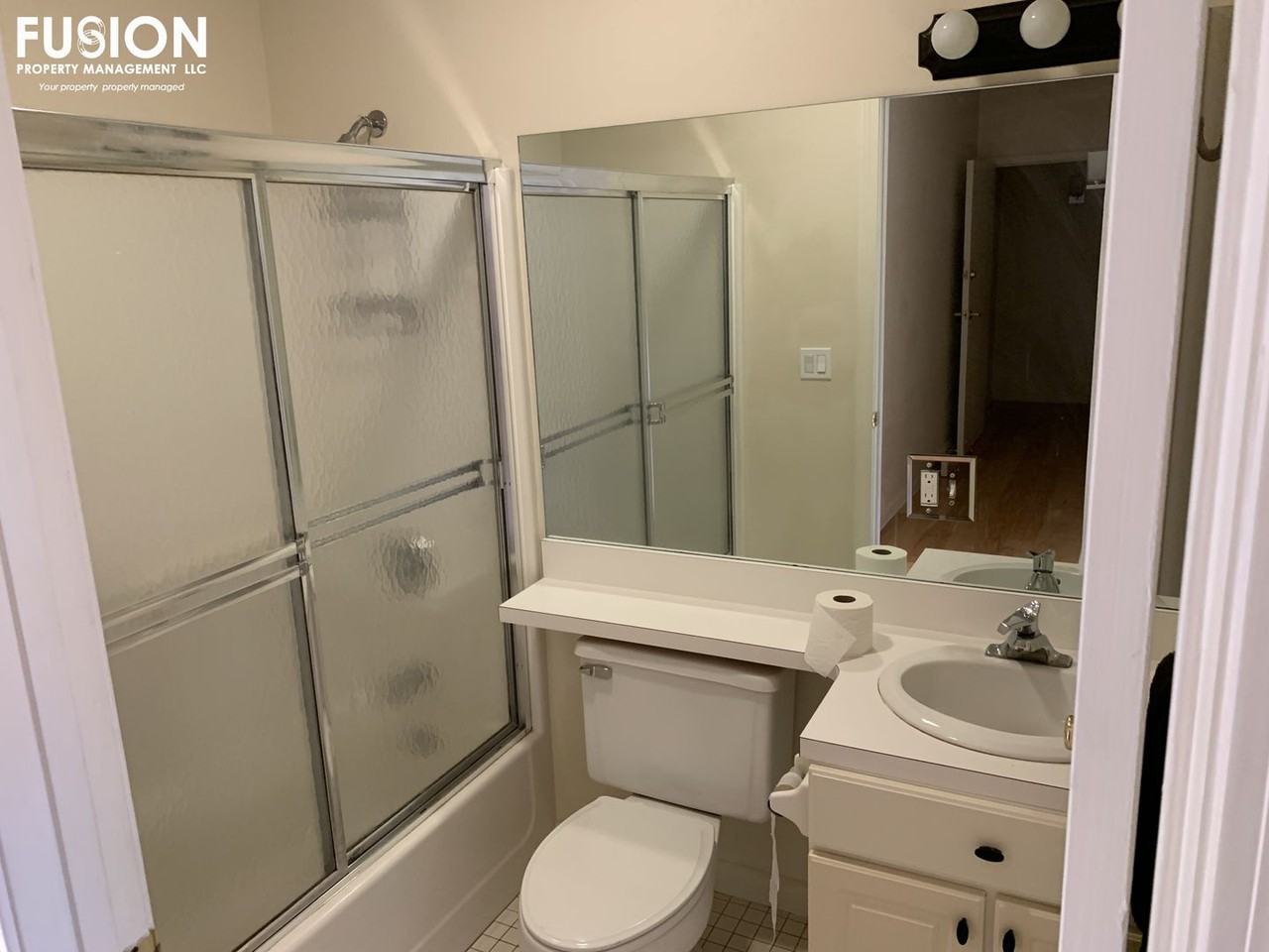 230 College St #2 - Photo 7 of 16