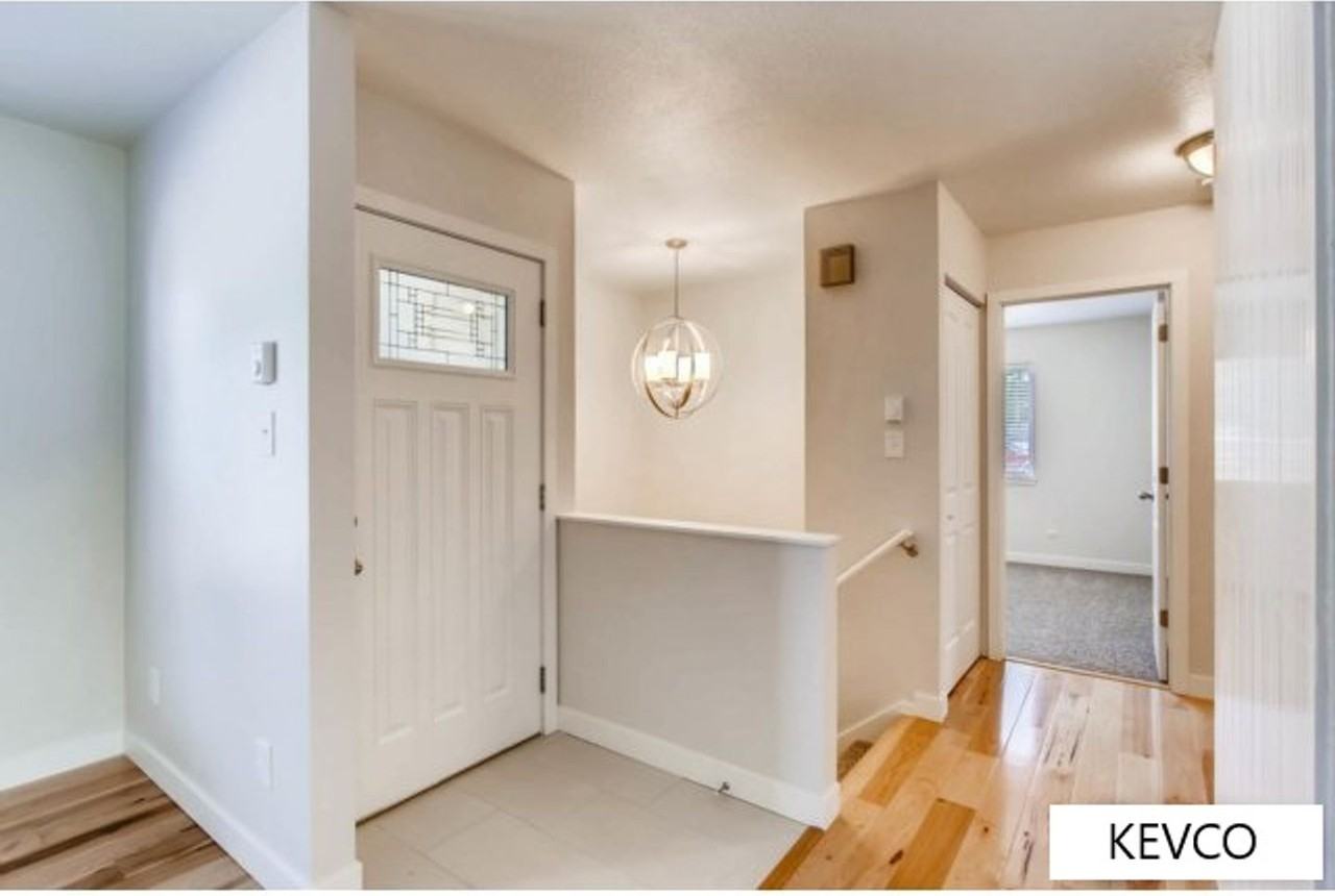 3437 Hampton Dr - Photo 2 of 17