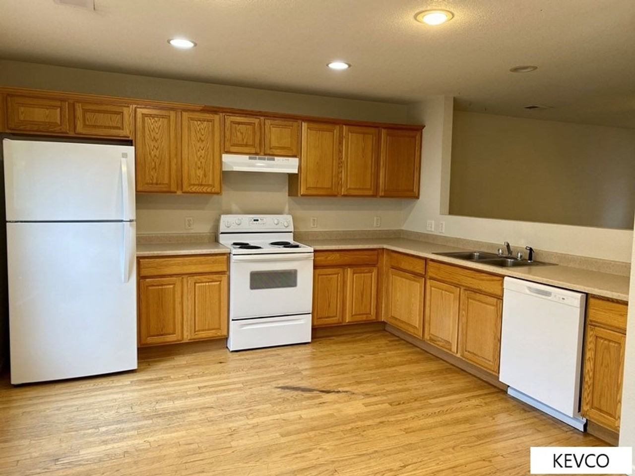 3433 Bale Dr - Photo 4 of 20