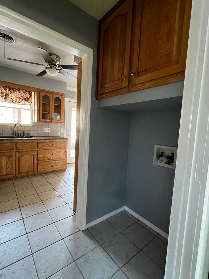 3808 Se Camden Way - Photo 7 of 20