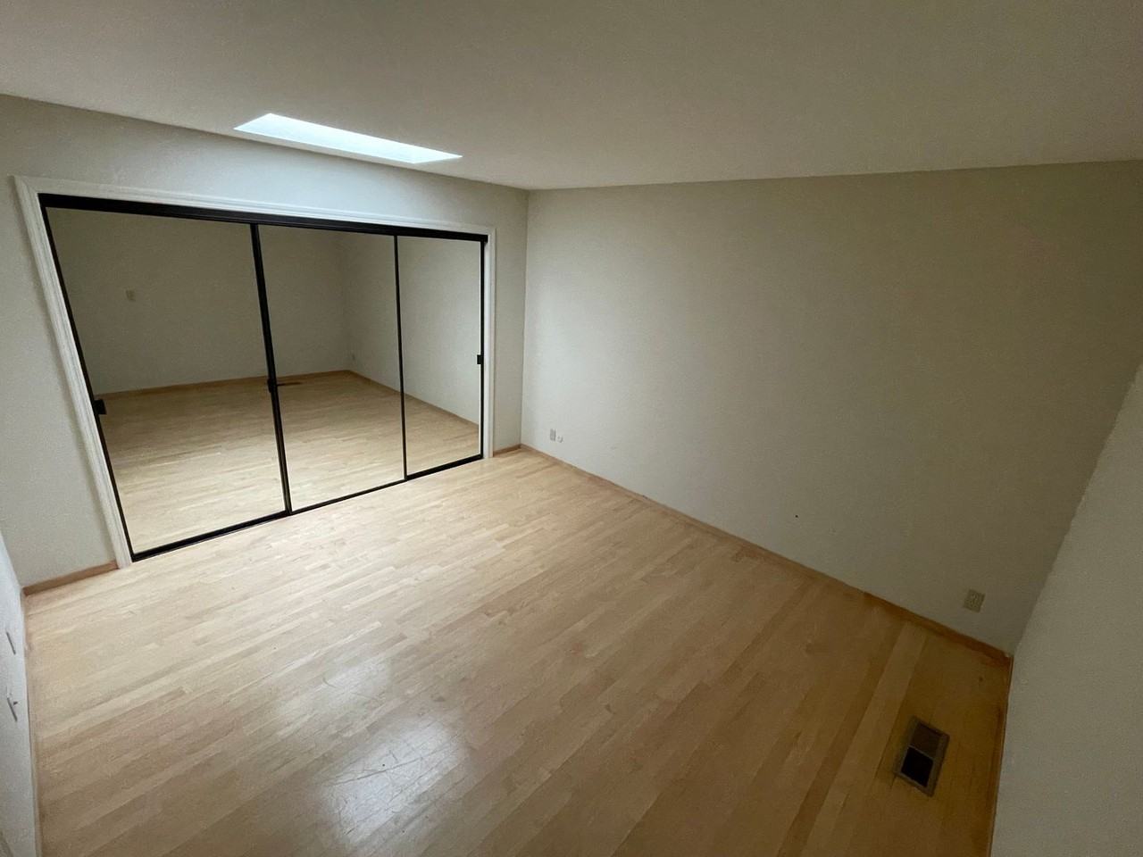 3025 Live Oak Ct - Photo 7 of 13