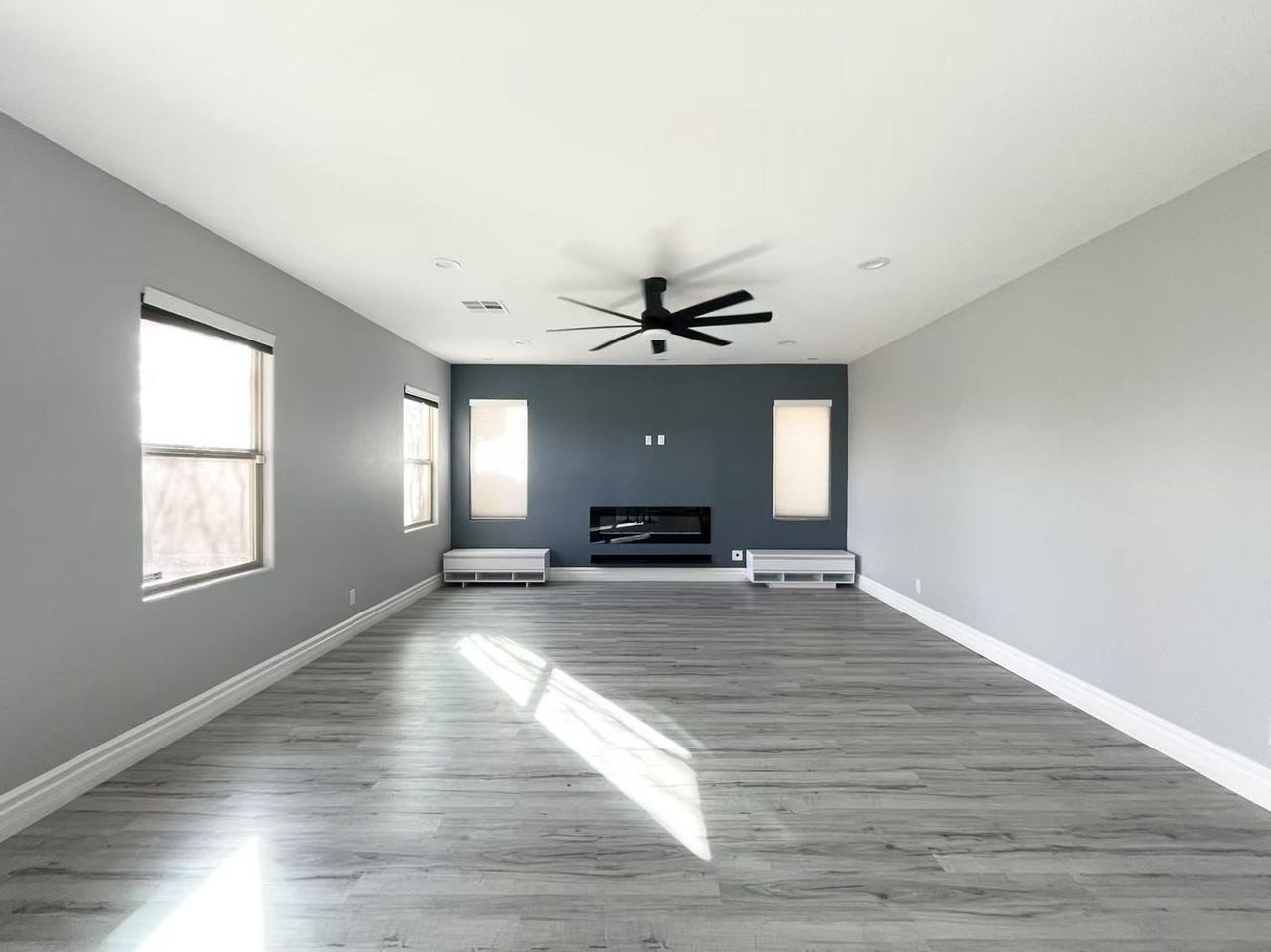 135 Tall Ruff Dr - Photo 4 of 35