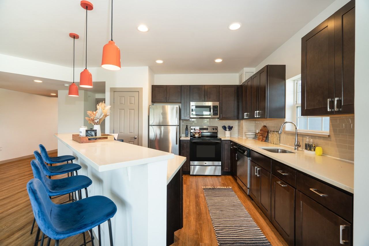 Apex at 290 - Photo 2 of 50