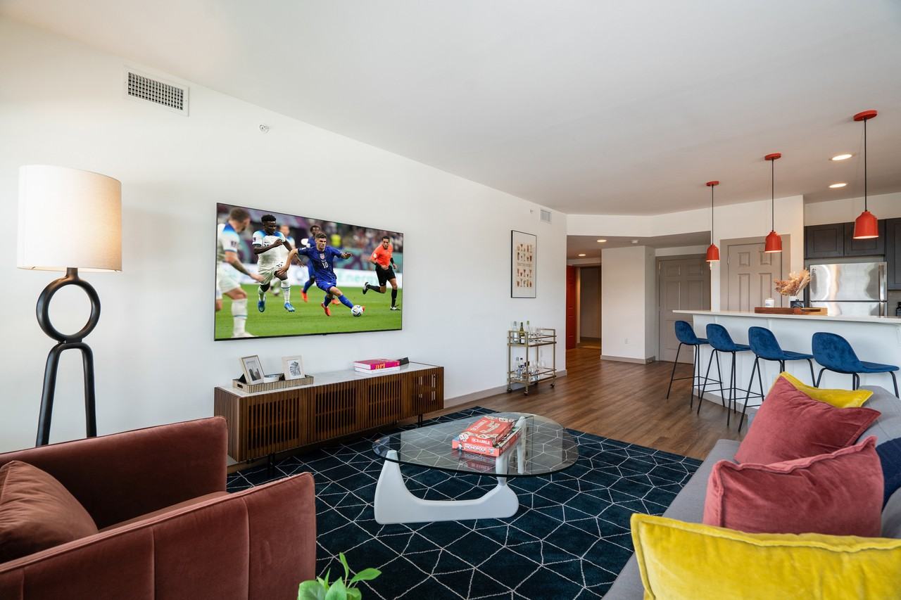 Apex at 290 - Photo 4 of 50